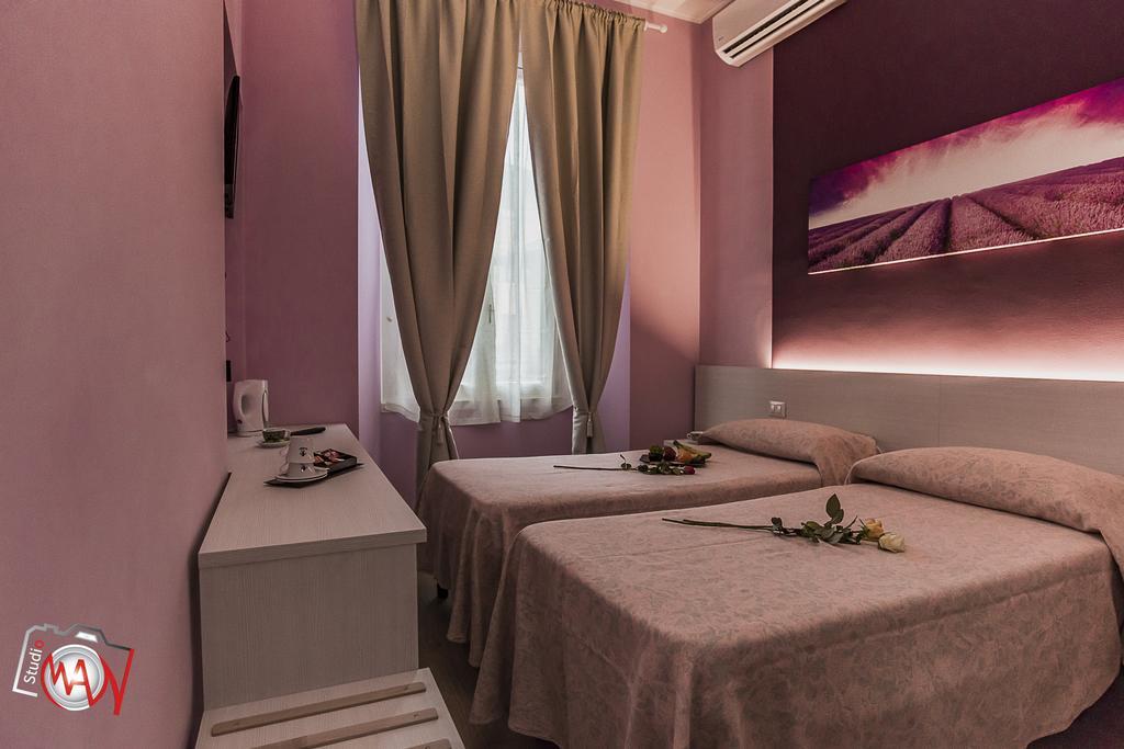 Hotel Moderno Lecco Luaran gambar